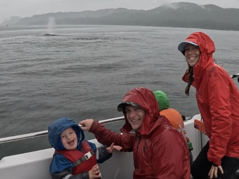 Private Juneau Whale Watching, Kayaking & Glacier View Adventure - 5