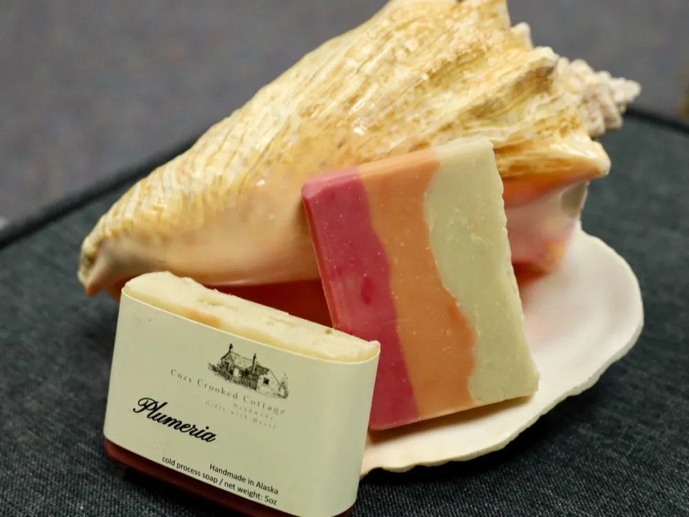 PLUMERIA - Handmade Cold Process Soaps.