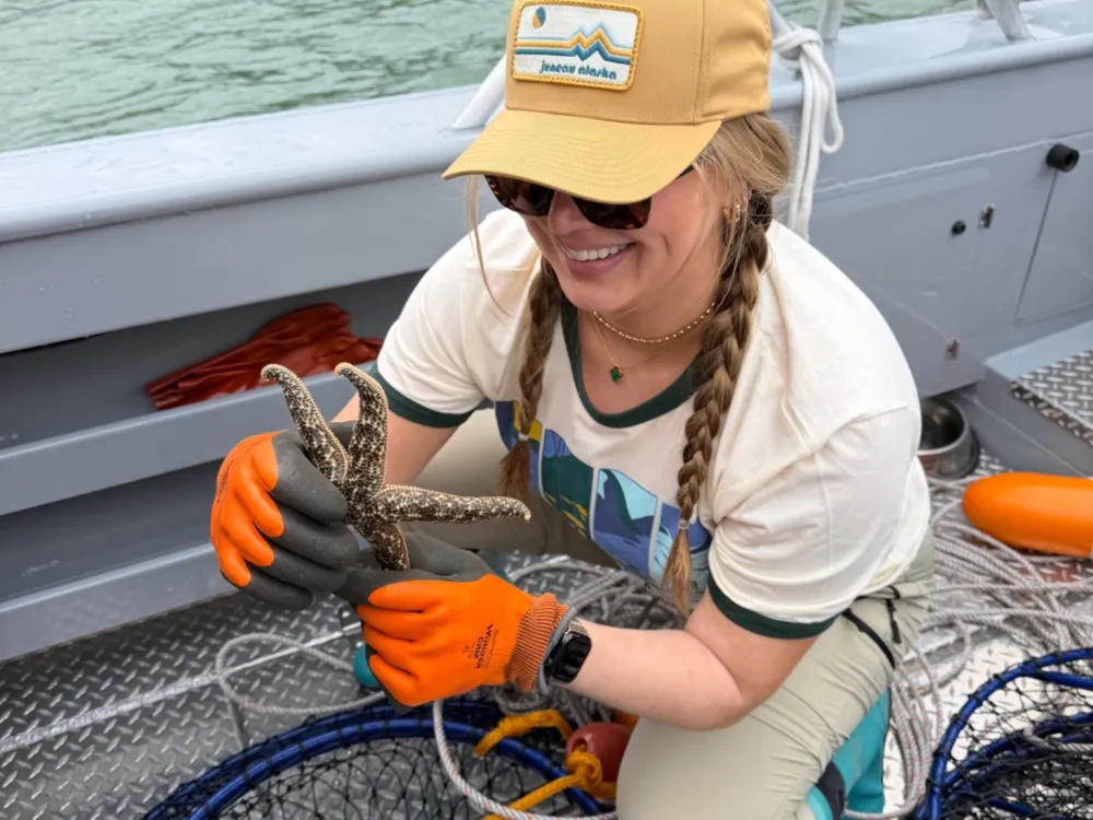 The Friendliest Catch: A Hands-On Alaska Crab Adventure - 3