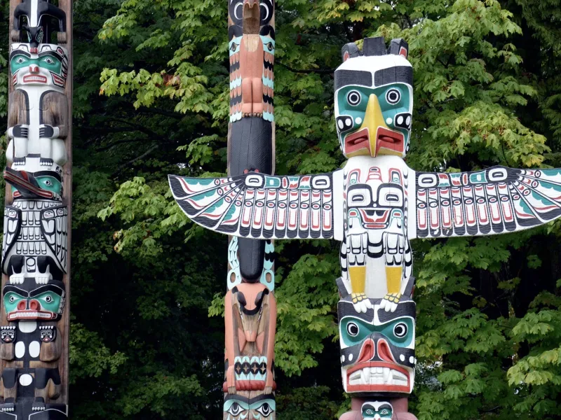 What are Alaskan Totem Poles and What Do They Mean?