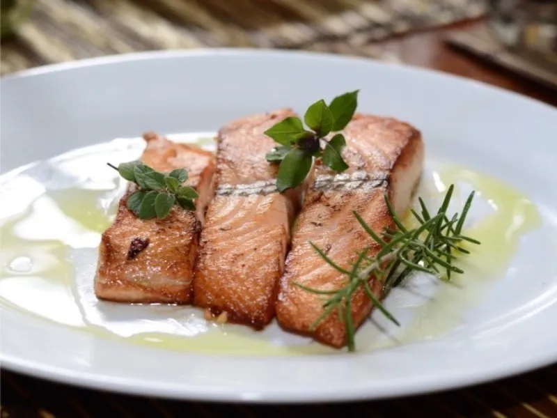 Brown Sugar-Glazed Salmon