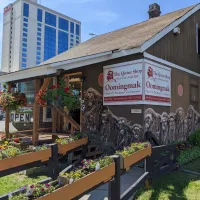 Oomingmak Musk Ox Producers Co-Op