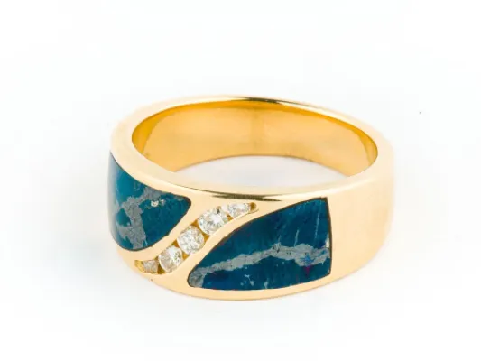 Star of Alaska Covellite Men's Ring With 5 Center Diagonal Diamonds