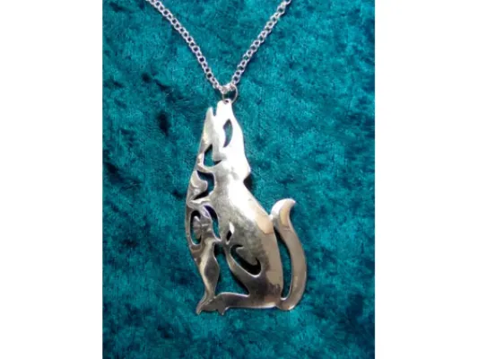 Howling Wolf Silver Pendant