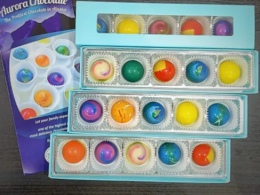 Aurora Chocolate Four 5-Piece Box Set (20 Chocolates)