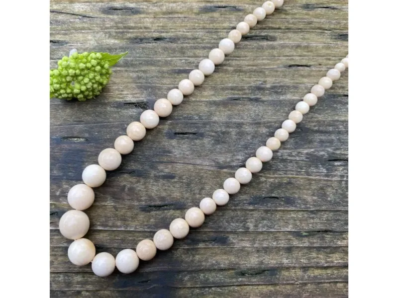4 to 10 mm Graduated Mammoth Ivory Necklace