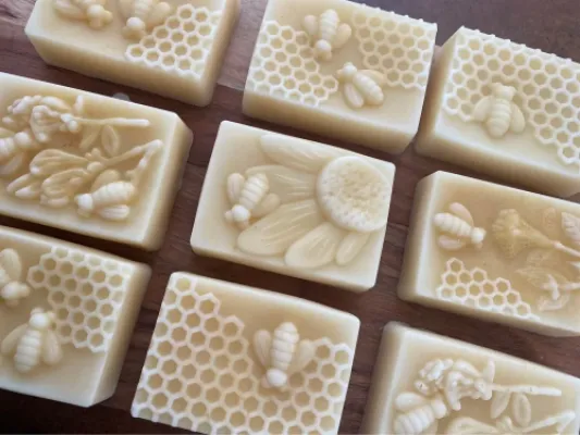 DIY Wax Wrap Bar