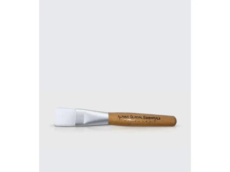 luxurious Facial Mask Application Brush