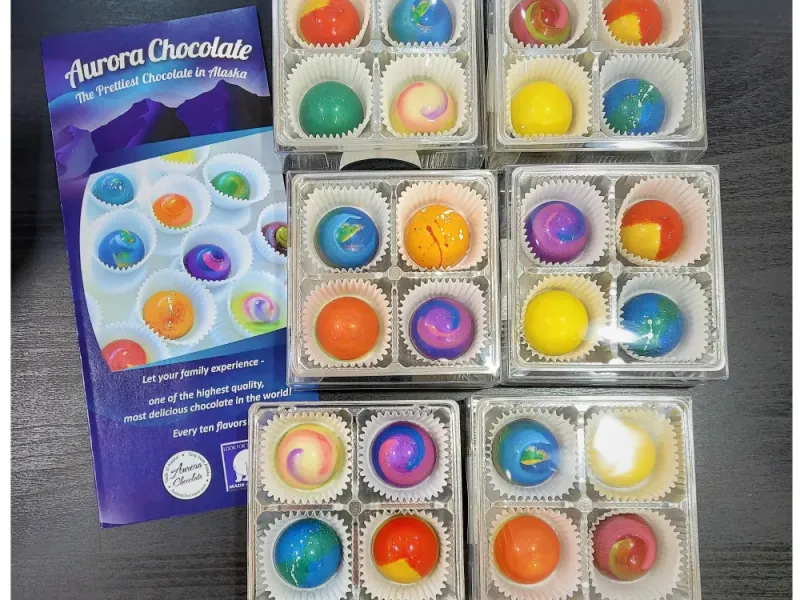 Aurora Chocolate Six 4-Piece Box Set (24 Chocolates)