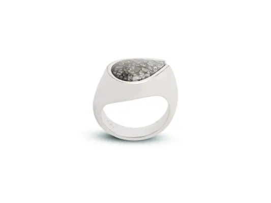 Alaska Sea Coral Side Pear Ladies Ring