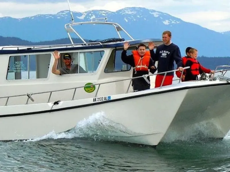 Private Charter • Salmon/Halibut Fishing Combo
