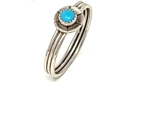 Turquoise Ring in Silver