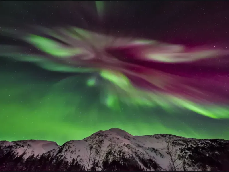 "Red and Green Corona" Aurorua Borealis Photography