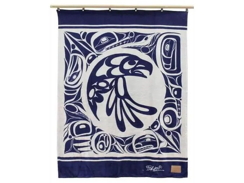 Totem Eagle Design Alaskan Throw Blanket