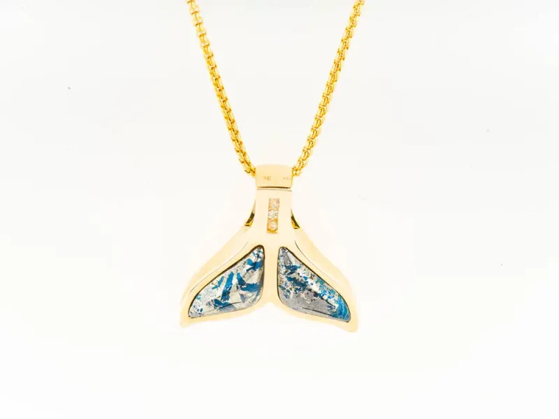 Star Of Alaska Small Whale Tail Covellite Pendant With Thick Frame And Three White Diamonds