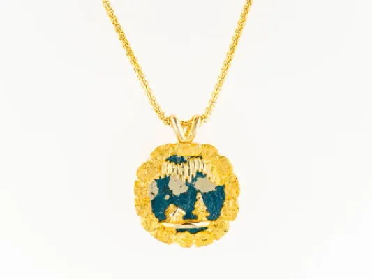 Star Of Alaska Small Covellite Gold Scenery Inlay With Decorative Round Frame - Small (15mm)