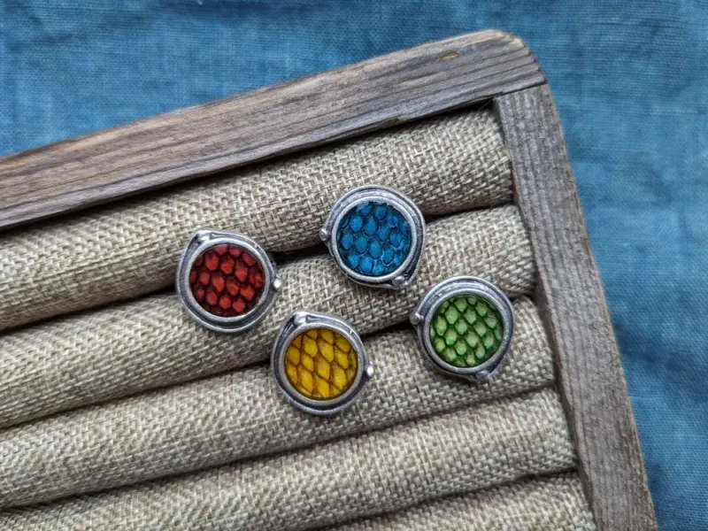 Round Embellished Adjustable Ring