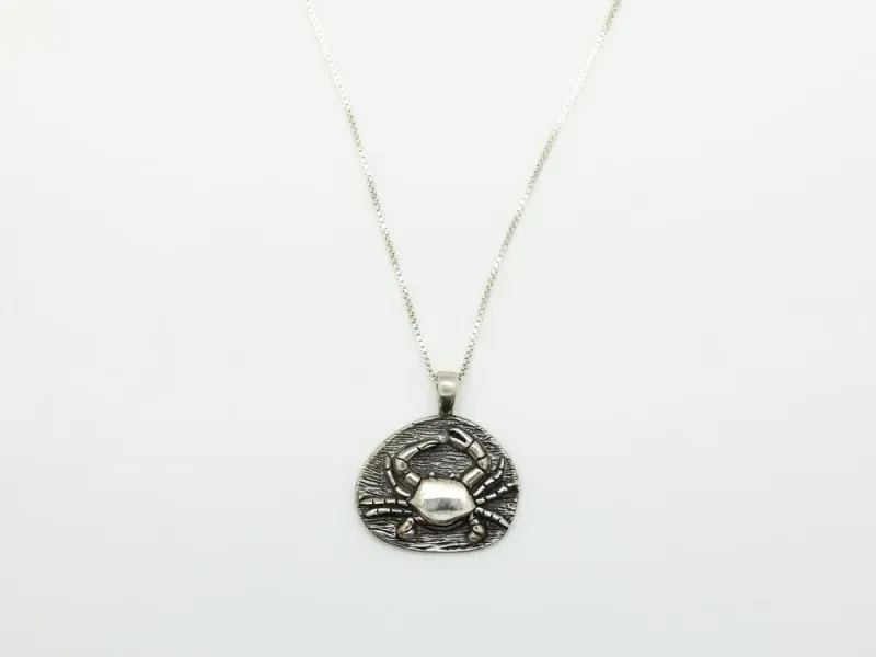 Engraved Crab Totemic Pendant – Sterling Silver