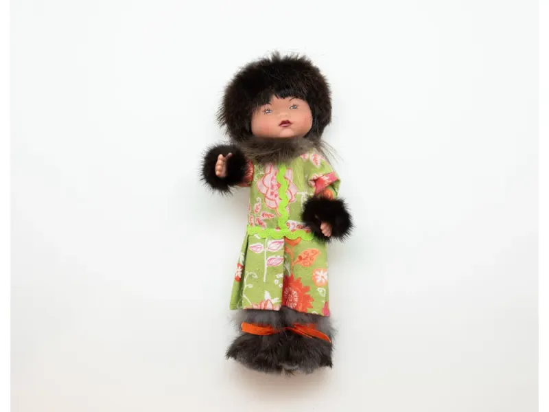 Kathy Vickers Polar Bear Mother 8” Inuit Doll - 
