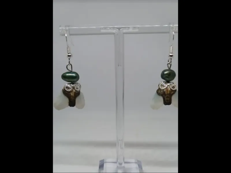 Gumboots and pearls earrings