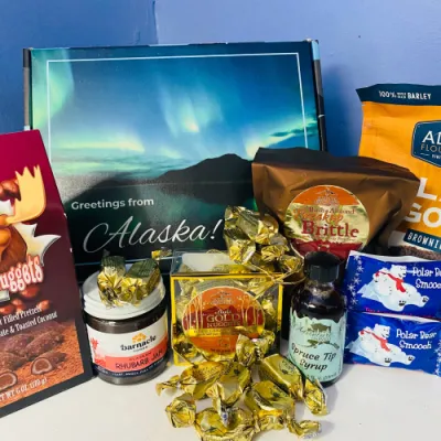 Sweet On Alaska Gift Box