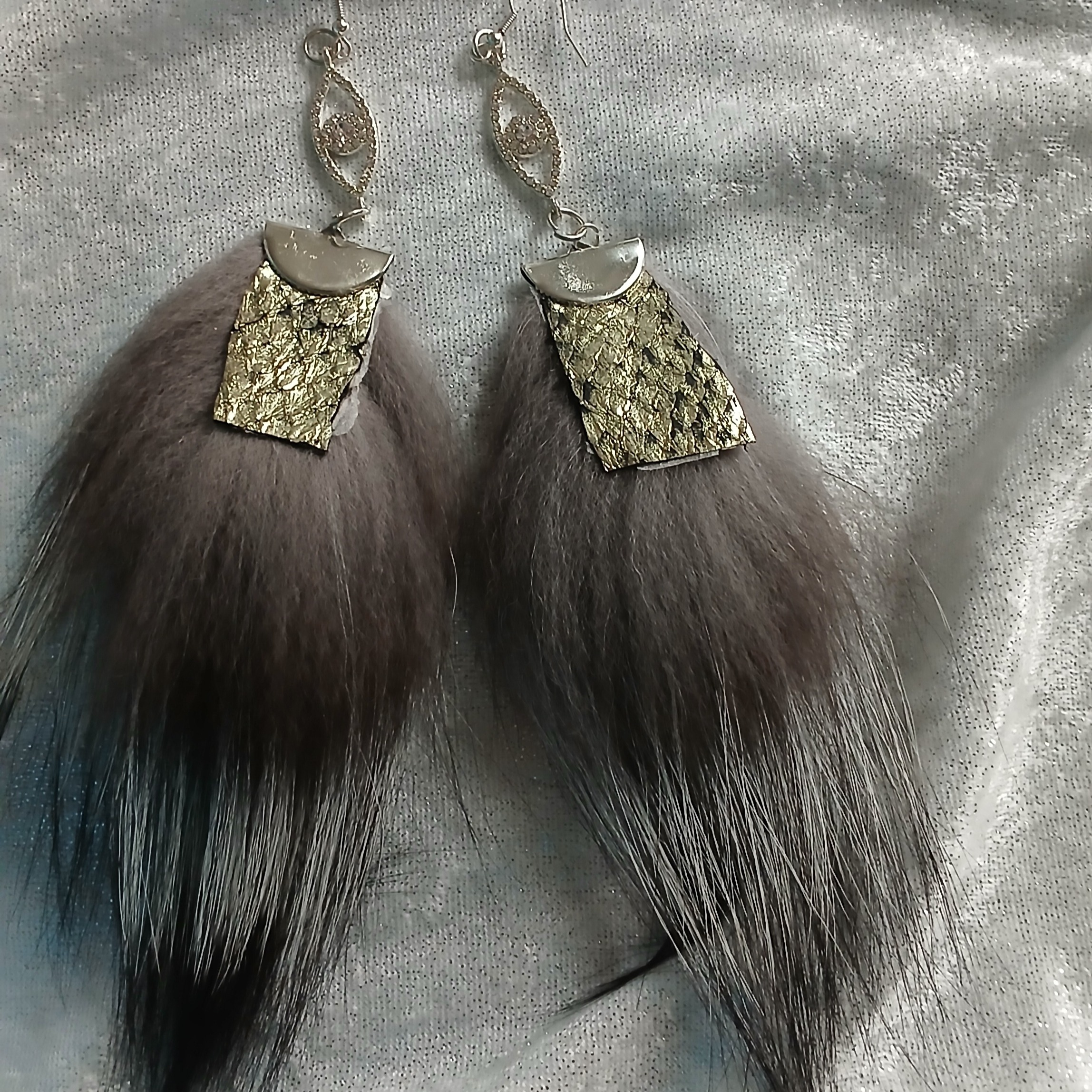Salmon Leather & Silver Fox