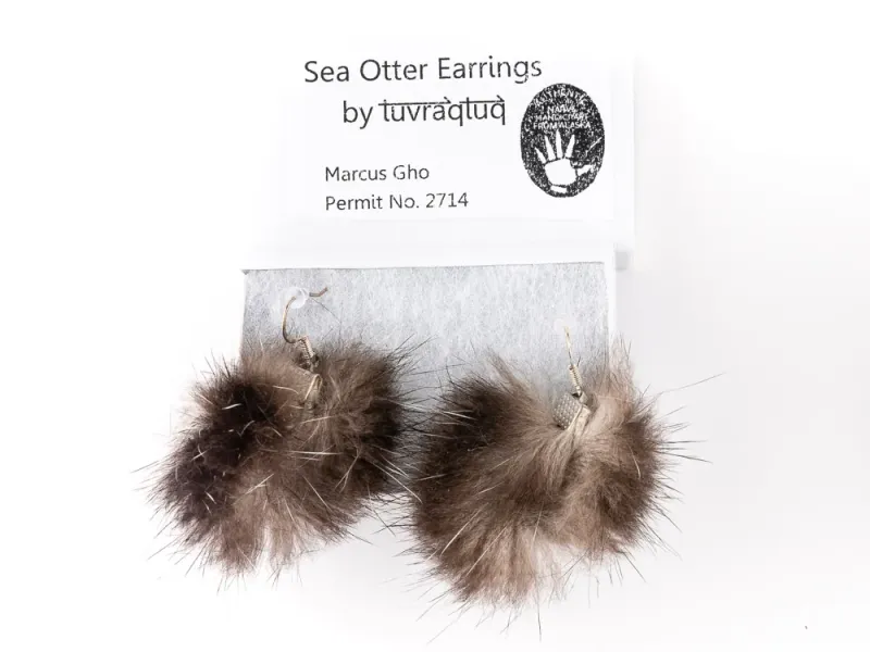 Circular Earrings With Sea Otter Fur